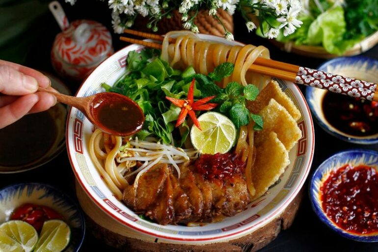 am-thuc-duong-pho-viet-nam